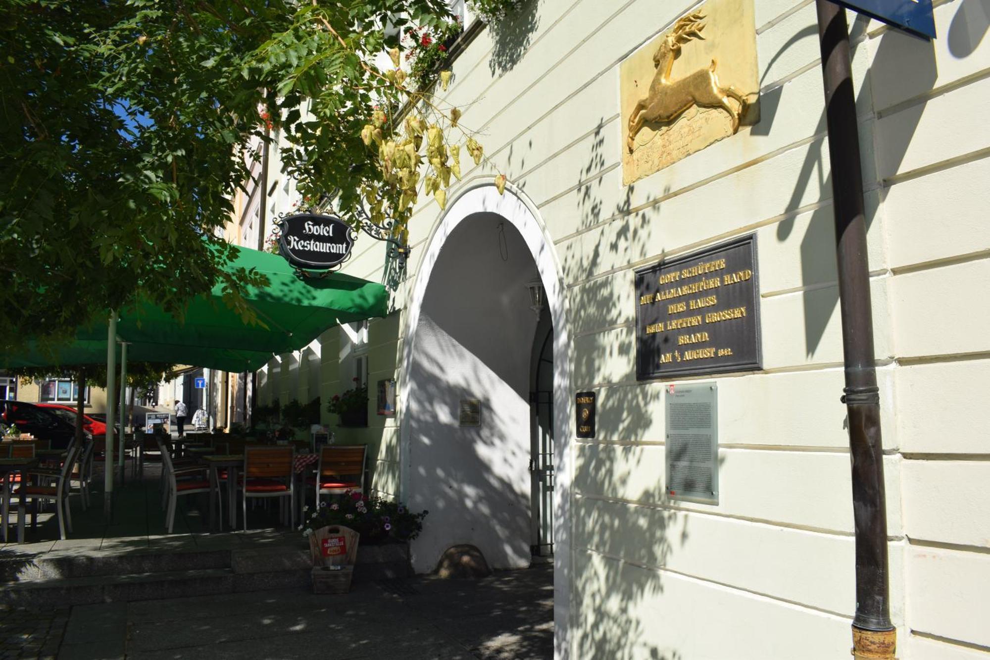 Akzent Hotel Goldner Hirsch Kamenz Extérieur photo