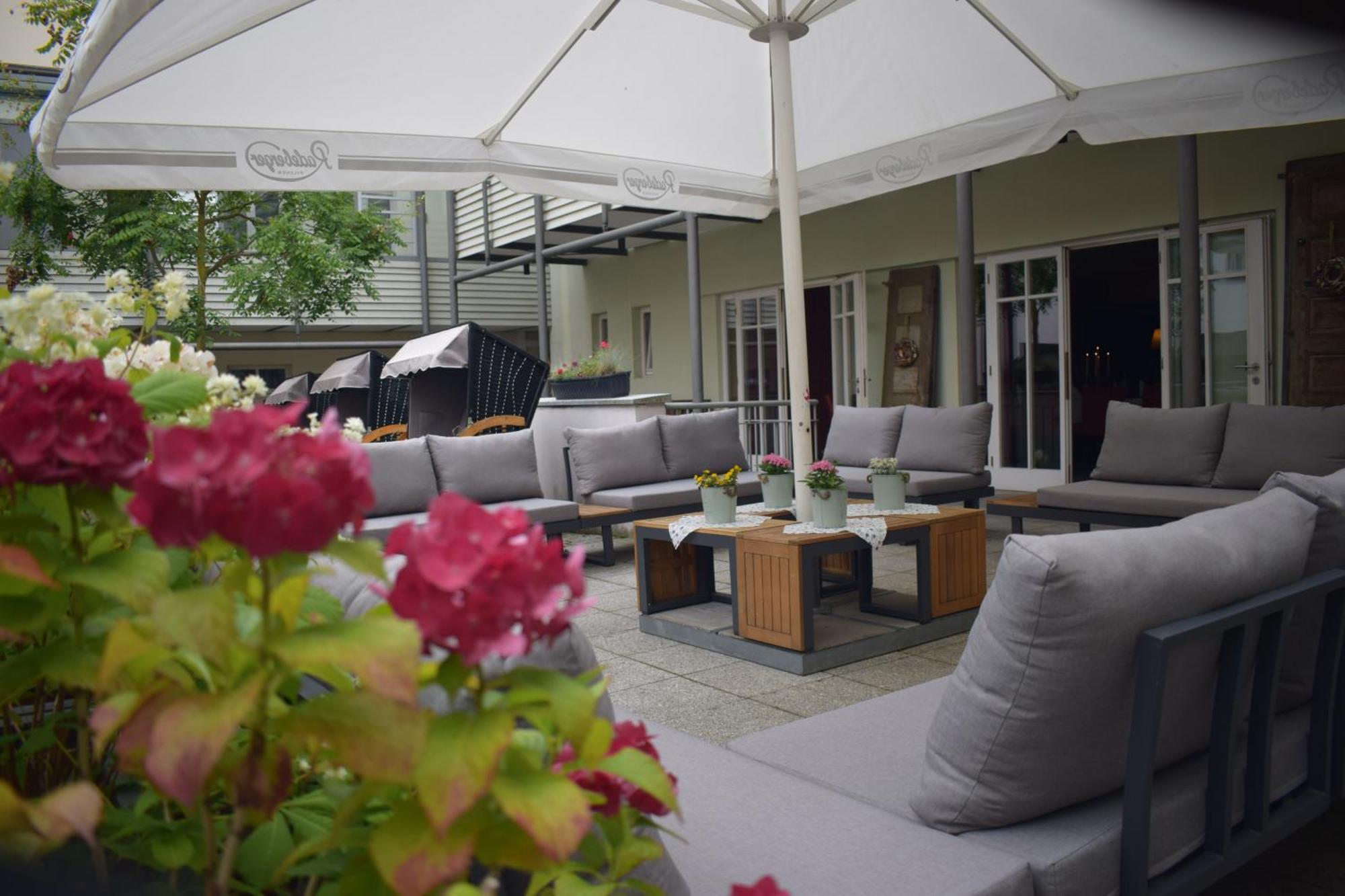 Akzent Hotel Goldner Hirsch Kamenz Extérieur photo