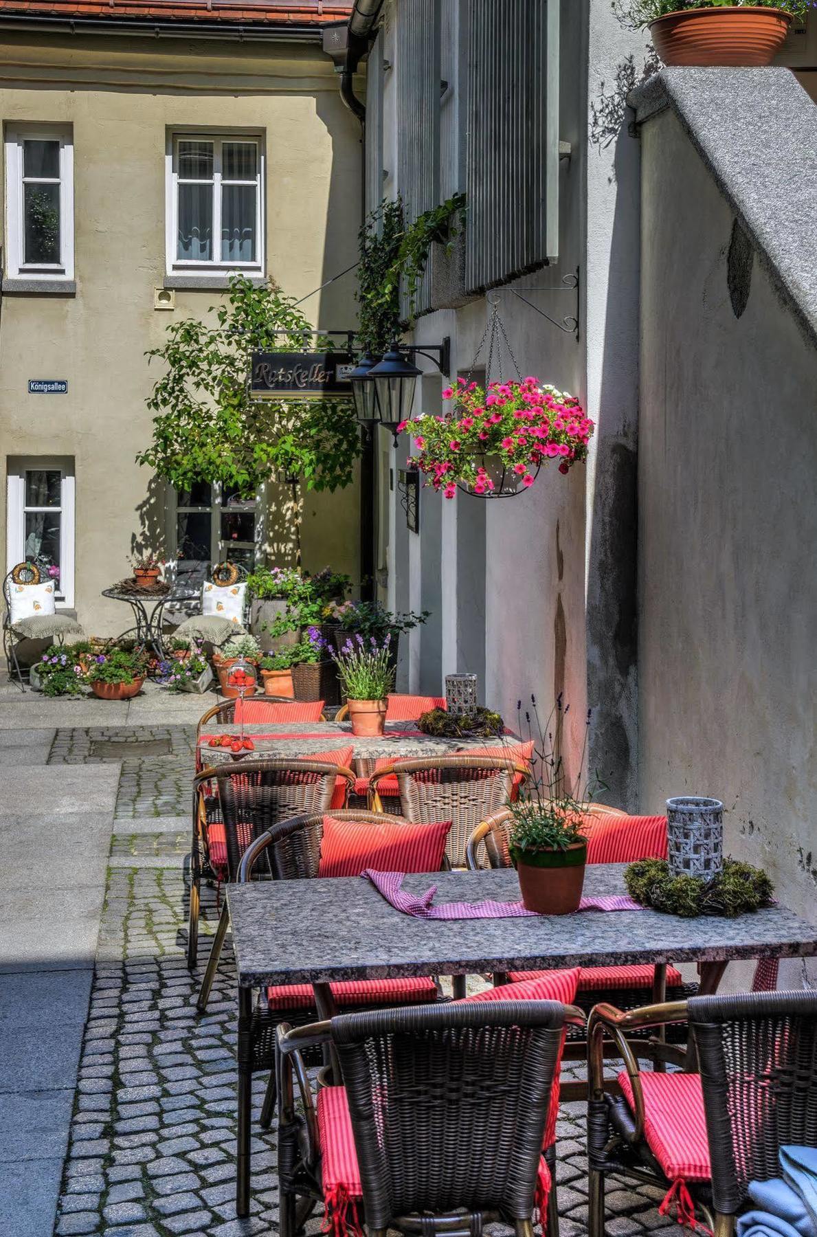 Akzent Hotel Goldner Hirsch Kamenz Extérieur photo