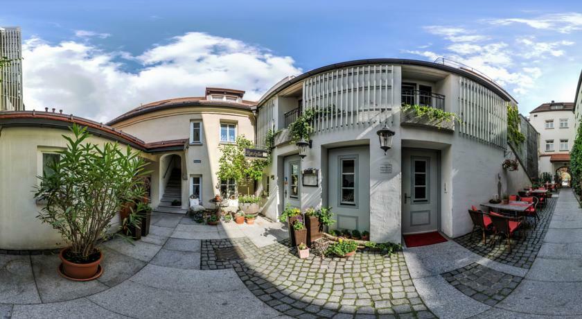 Akzent Hotel Goldner Hirsch Kamenz Extérieur photo